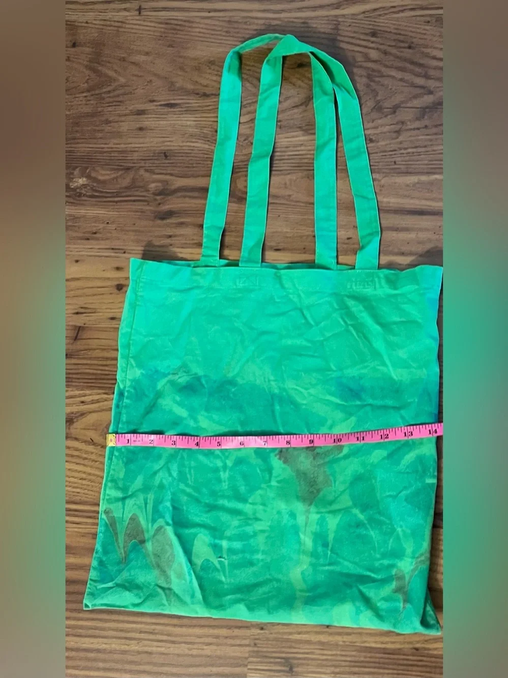 Bright Green Tote Bag with Marbled or Tie Dye Pattern at Bottom of Edge